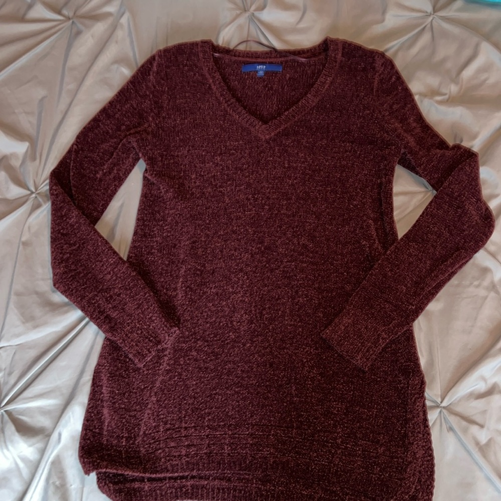 Oversized maroon sweater size XS